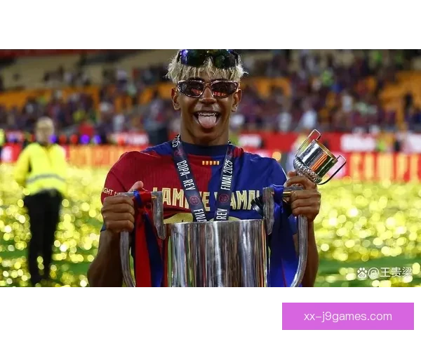 亚马尔巴萨惊艳亮相创造多项最年轻纪录