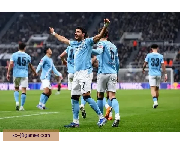 奥马尔马尔穆什梅开二度助曼城晋级足总杯八强成为球队头号功臣