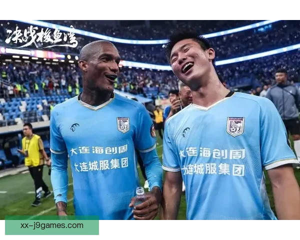 梭鱼湾山呼海啸见证绝杀时刻大连英博末轮逆天改命冲超圆梦今夜成