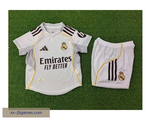 皇马官方首度预览2026复古百年纪念款球衣风采